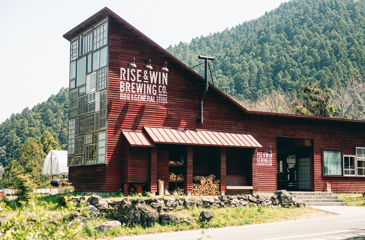 image: RISE & WIN Brewing Co.BBQ & General Store