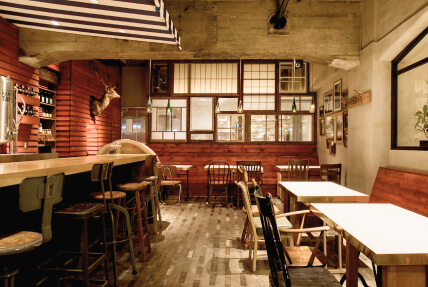 写真：レストラン店内